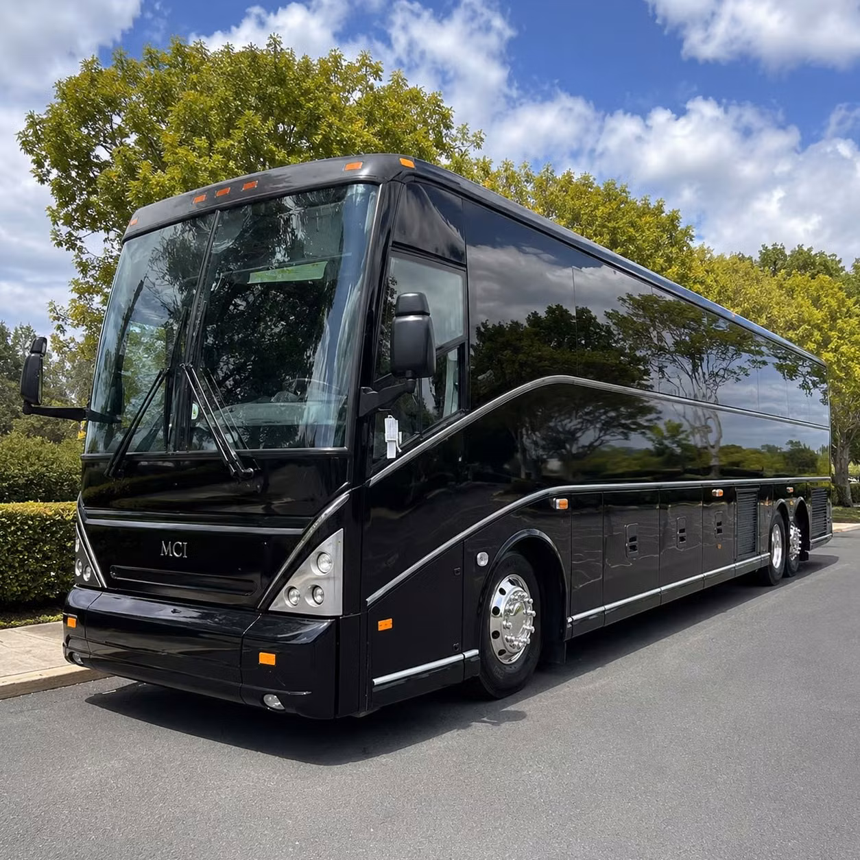 how trip distance and duration affect your charter bus rate in torrance