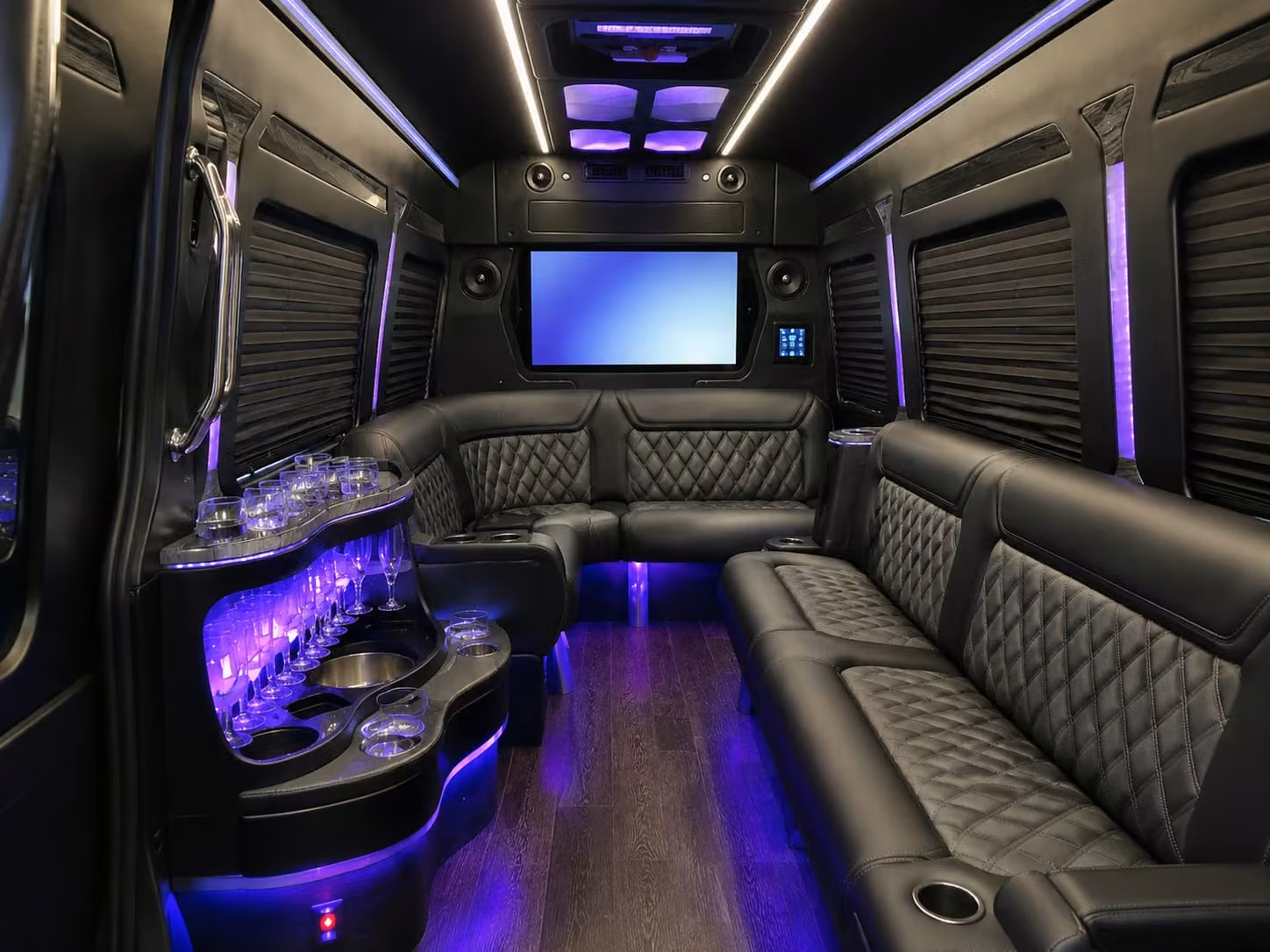 long distance wedding guest shuttles from torrance hotels are a game changer