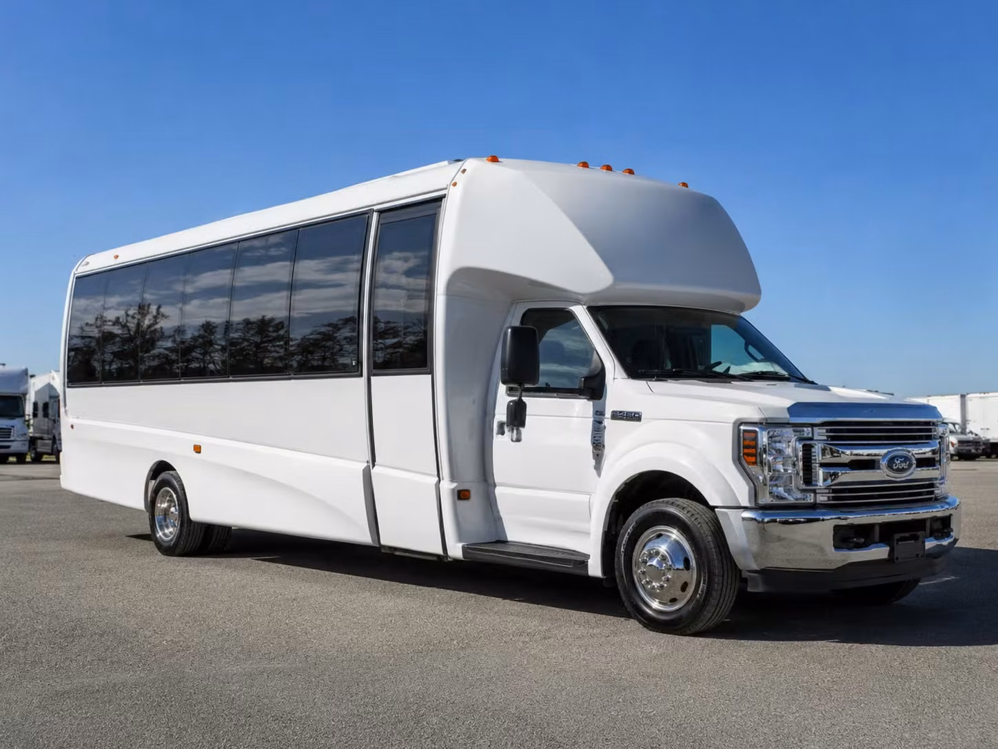 minibus rentals for torrance unified school district field trips around the south bay